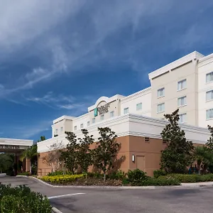 4* Hotel Embassy By Hilton Brandon