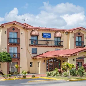 Rodeway Near Ybor - Casino Тампа